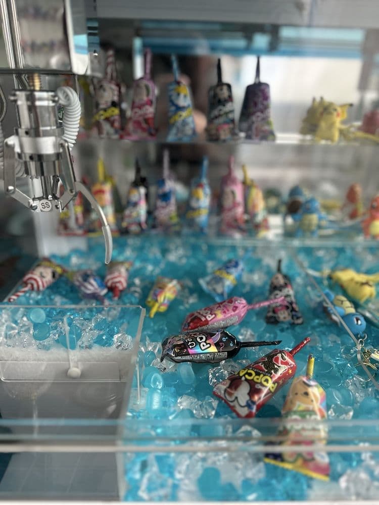 Candy Machines at Clawesome